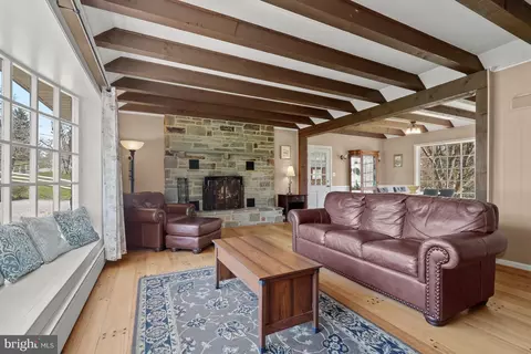 415 Gun Rd, Halethorpe, MD 21227 photo 2