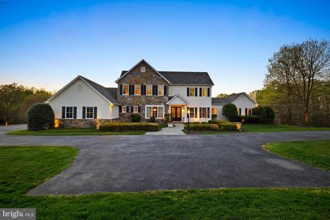 6 Mark Meadow Ct, Reisterstown, MD 21136