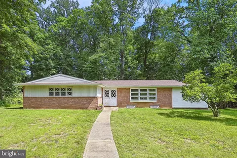 4007 Villa Nova Rd, Pikesville, MD 21207