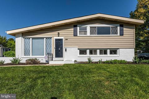 1009 Parkvalley Rd, Pikesville, MD 21208