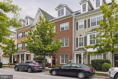52 Linden Pl, Towson, MD 21286