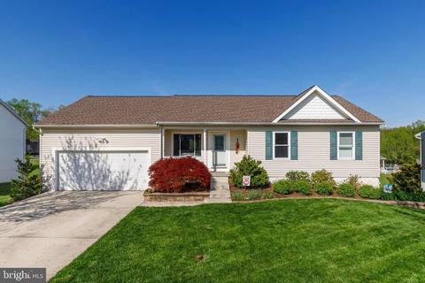1006 Meadow Glen Rd, Middle River, MD 21220