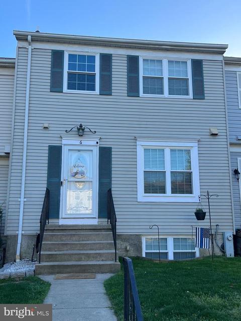 6 Bristow Ct, Parkville, MD 21234