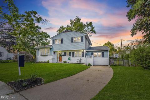 801 Saunders Ct, Lutherville Timonium, MD 21093