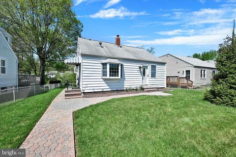 820 N Woodlynn Rd, Essex, MD 21221