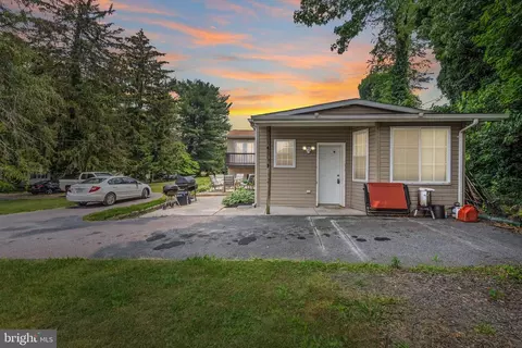 8905 Overhill Rd, Randallstown, MD 21133