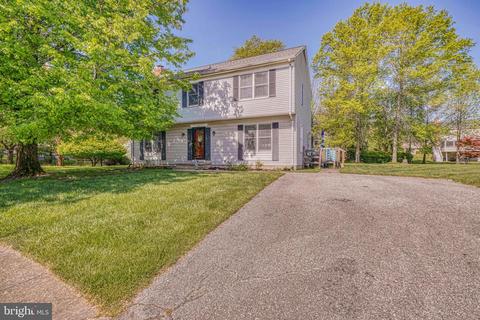 8 Belden Ct, Lutherville Timonium, MD 21093