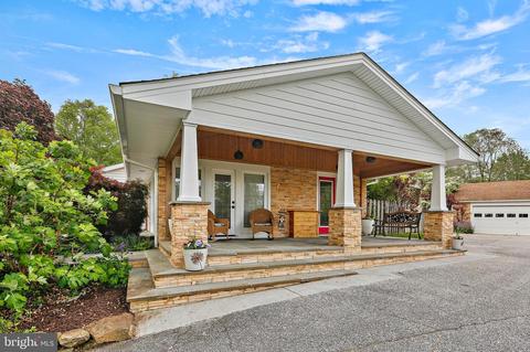 102 Farview Ct, Lutherville Timonium, MD 21093