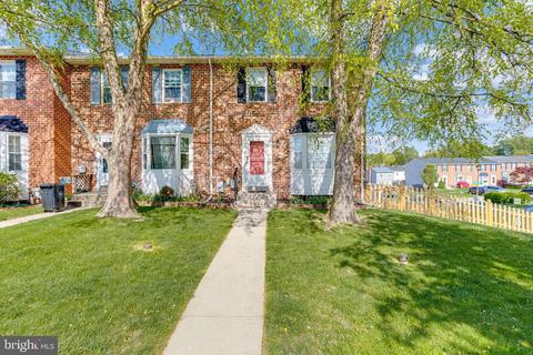 1 Powderview Ct, Nottingham, MD 21236