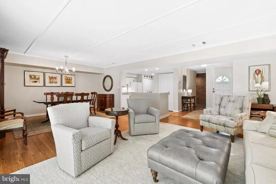  221 Deer Fox Ln, Lutherville Timonium, MD 21093 photo 8