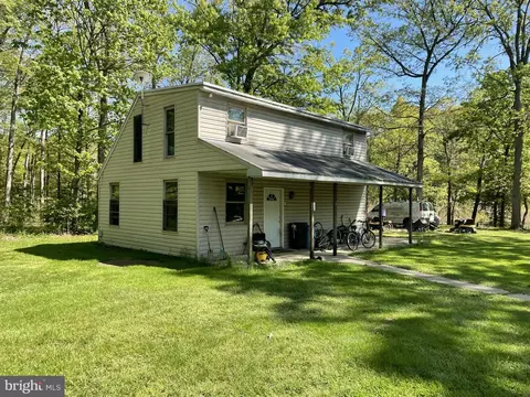 1313 Elsing Rd, Essex, MD 21221 photo 4