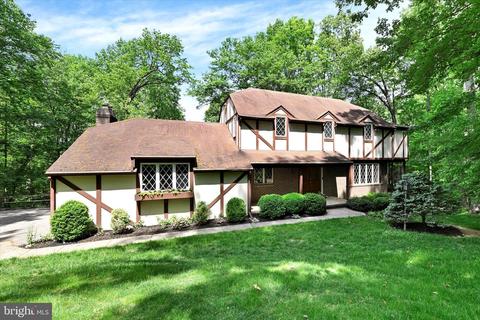 12 Pemberly Ln, Reisterstown, MD 21136