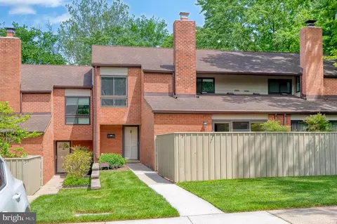 3 Summer Run Ct, Lutherville Timonium, MD 21093