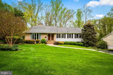 320 Presway Rd, Lutherville Timonium, MD 21093
