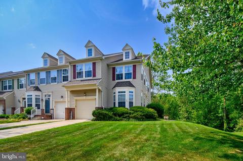 24 Pepperdine Cir, Catonsville, MD 21228
