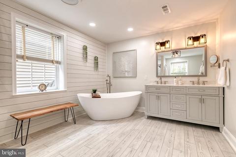 504 Worcester Rd, Towson, MD 21286 photo 19