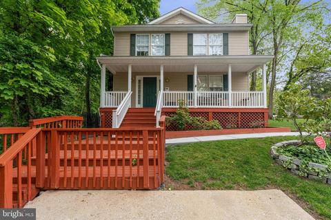 1 Overhill Rd, Catonsville, MD 21228
