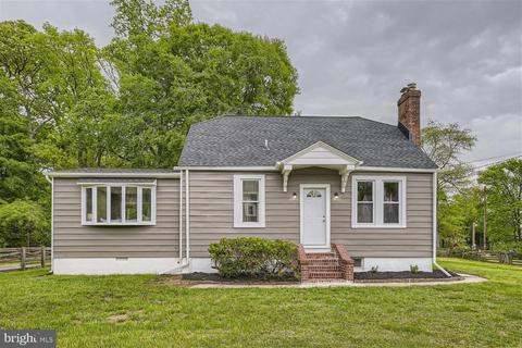 313 Worton Rd, Essex, MD 21221