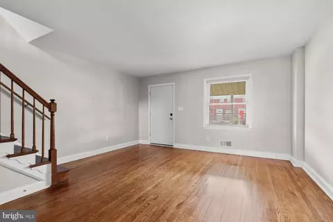 2117 Redthorn Rd, Middle River, MD 21220 photo 2