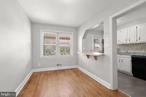 2117 Redthorn Rd, Middle River, MD 21220 photo 4