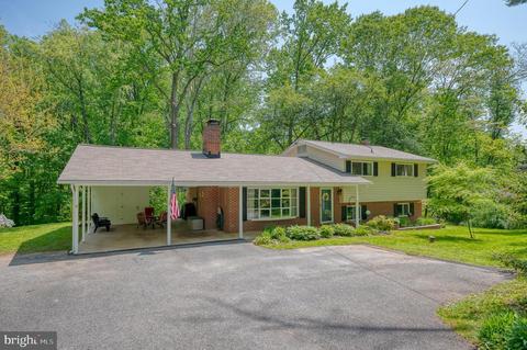 3911 Longmoor Cir, Phoenix, MD 21131