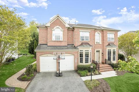 2519 Stone Cliff Dr, Baltimore, MD 21209