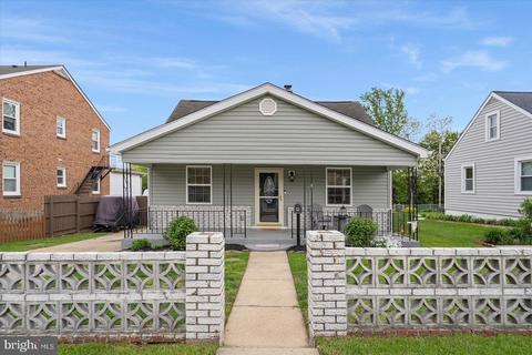 4 Riverside, Essex, MD 21221