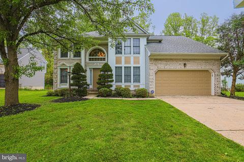 11961 Long Lake Dr, Reisterstown, MD 21136