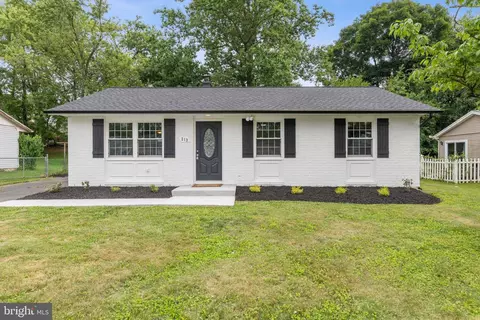 213 Highfalcon Rd, Reisterstown, MD 21136