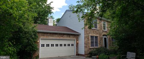 22 Hinesleigh Ct, Parkville, MD 21234