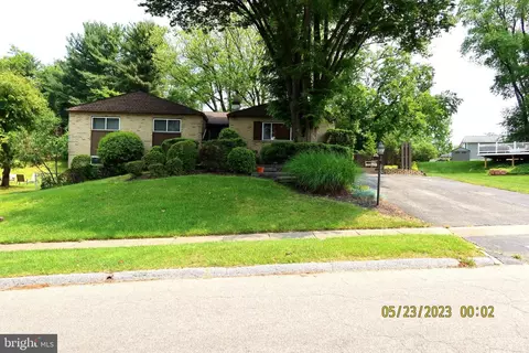 2202 Oxeye Rd, Baltimore, MD 21209