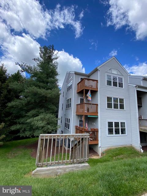 24 Deer Run Ct #605, Halethorpe, MD 21227