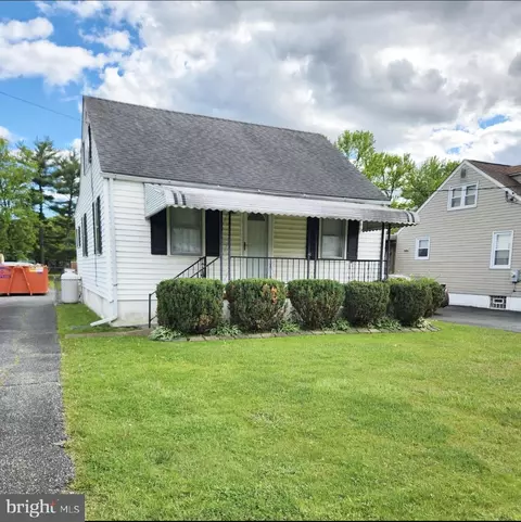 1811 Middleborough Rd, Essex, MD 21221