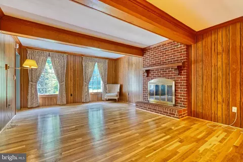 15 Glen Alpine Rd, Phoenix, MD 21131 photo 13