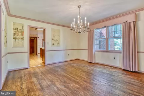 15 Glen Alpine Rd, Phoenix, MD 21131 photo 9