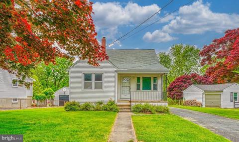 9716 Oak Summit Ave, Parkville, MD 21234
