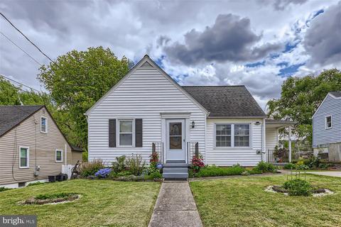 1821 Berrywood Rd, Parkville, MD 21234