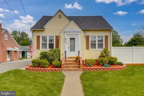 805 Mace Ave, Essex, MD 21221