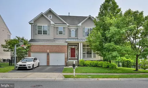 2036 Willowcrest Cir, Baltimore, MD 21209