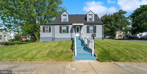 30 Walkern Rd, Essex, MD 21221