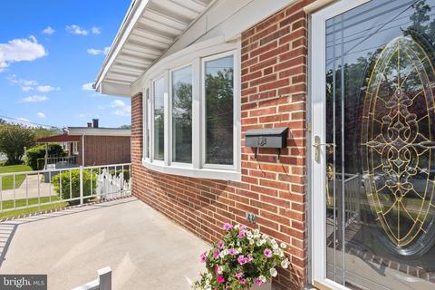 508 Essex Ave, Essex, MD 21221