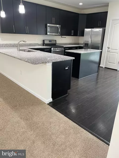 977 Morgan Run Rd, Middle River, MD 21220 photo 6