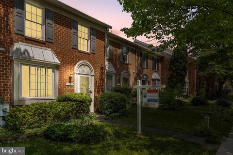 66 Hamlet Dr, Owings Mills, MD 21117