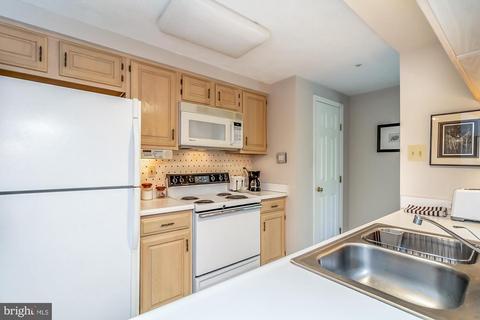 66 Laurel Path Ct #3, Nottingham, MD 21236 photo 11