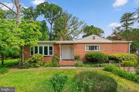 2324 Smith Ave, Baltimore, MD 21209