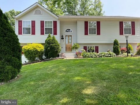 8605 Daytona Rd, Rosedale, MD 21237