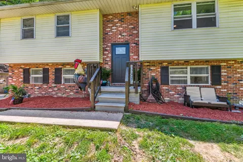 719 Myrth Ave # h, Essex, MD 21221