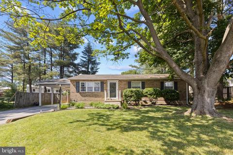 302 Bond Ave, Reisterstown, MD 21136