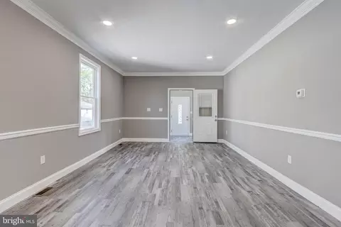 124 3rd Ave, Halethorpe, MD 21227 photo 8