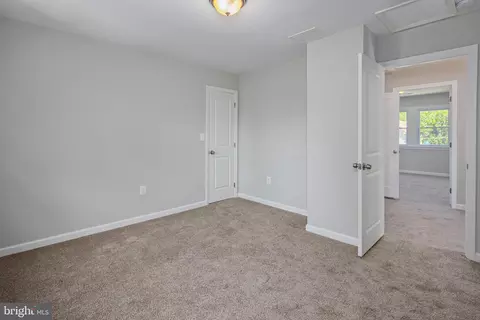 299 Lavern Ave, Halethorpe, MD 21227 photo 24
